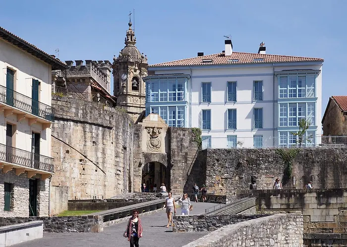 Apartment H Suite4a By Smiling *