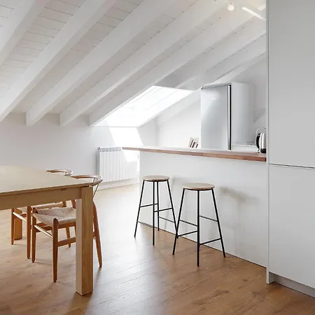 H Suite4a By Smiling *