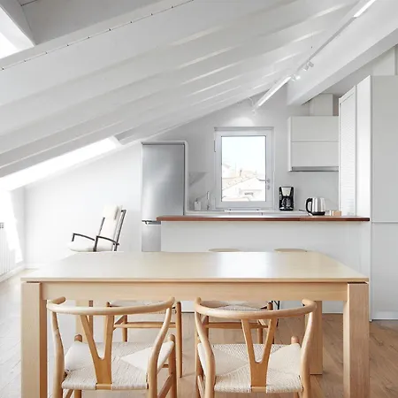 Apartment H Suite4a By Smiling *